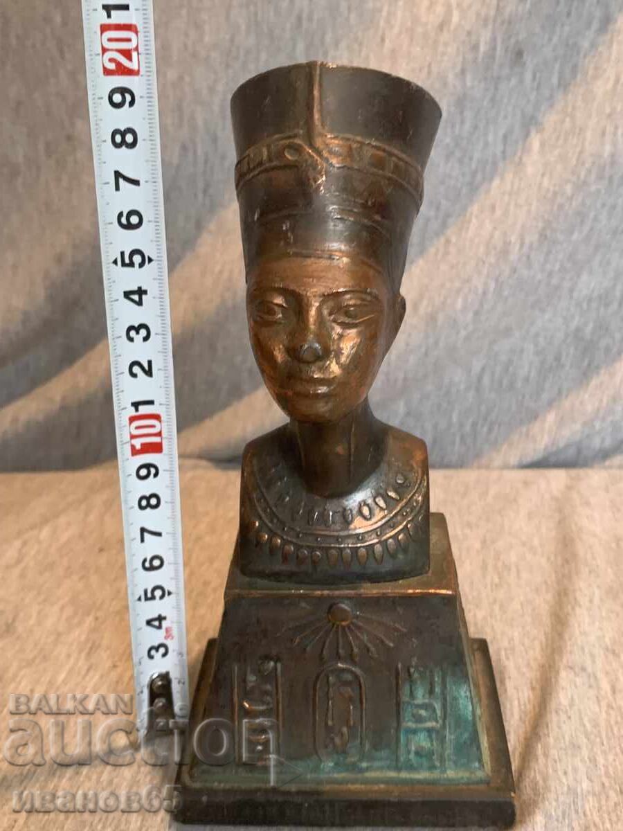 Nefertiti Egyptian Sculpture, Bust - 6 Nefertiti Egyptian Sculpture, Bust - 6