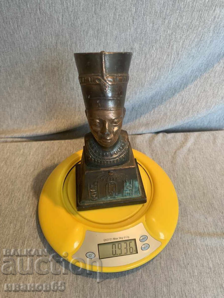 Nefertiti Egyptian Sculpture, Bust - 7 Nefertiti Egyptian Sculpture, Bust - 7