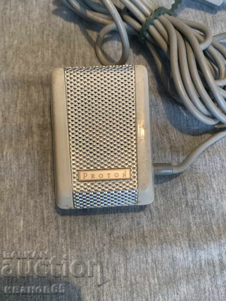 old microphone with price 15.00 BGN | € 7.67