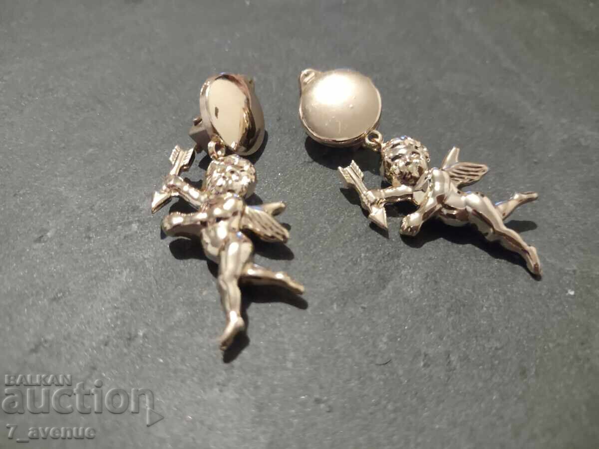 Licitație Cercei lungi ușori efectivi 13.10.25