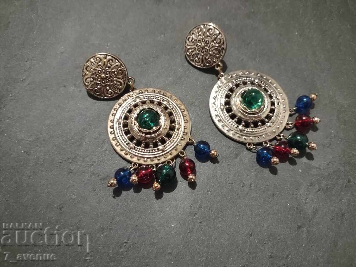 Παράδοση Σκουλαρίκια μακριά ελαφριά εντυπωσιακά 14.10.25 Παράδοση Σκουλαρίκια μακριά ελαφριά εντυπωσιακά 14.10.25