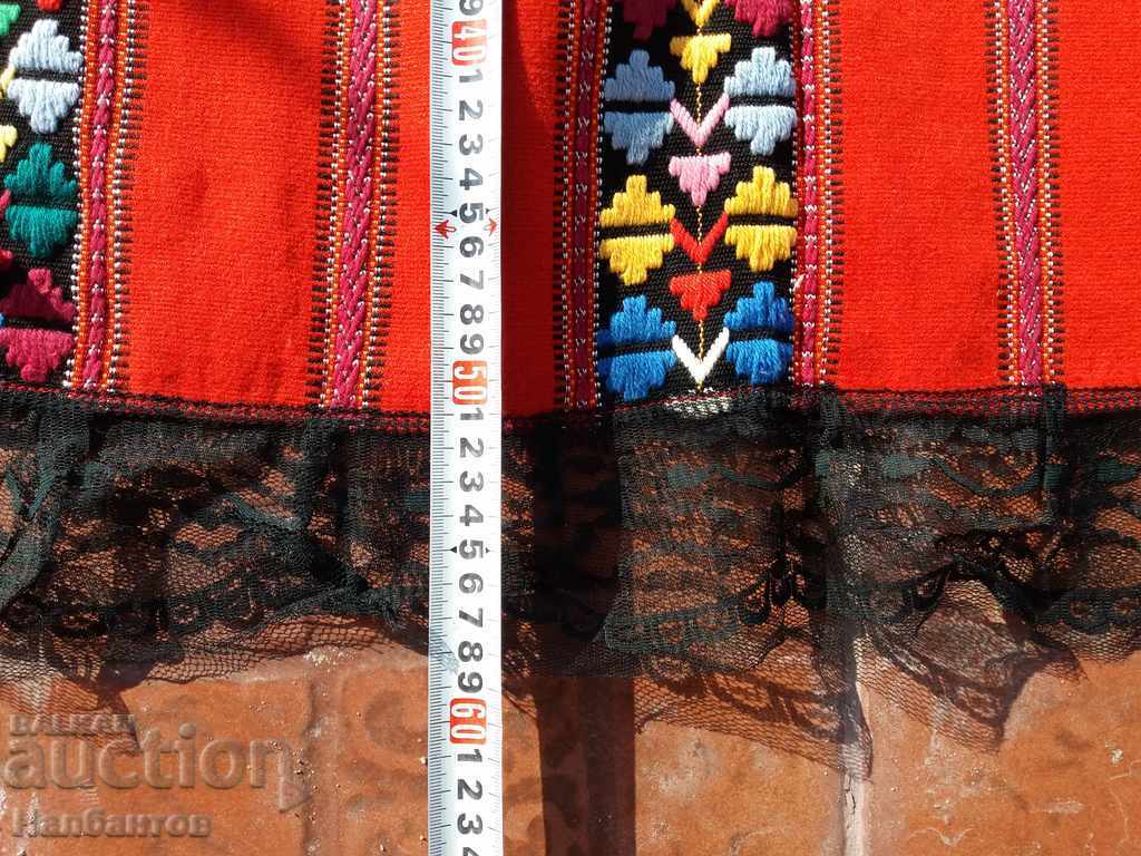 АВТЕНТИЧНА ПРЕСТИЛКА НОСИЯ-от чеиз с цена 80.00 лв. | € 40.90