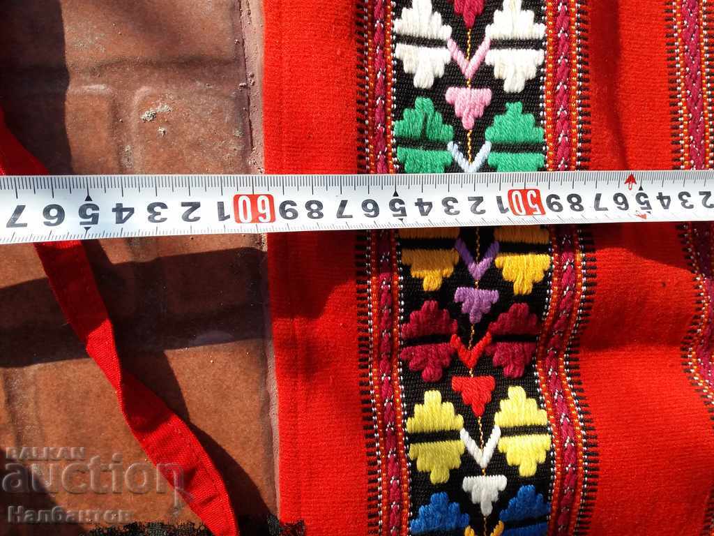 Аукцион АВТЕНТИЧНА ПРЕСТИЛКА НОСИЯ-от чеиз