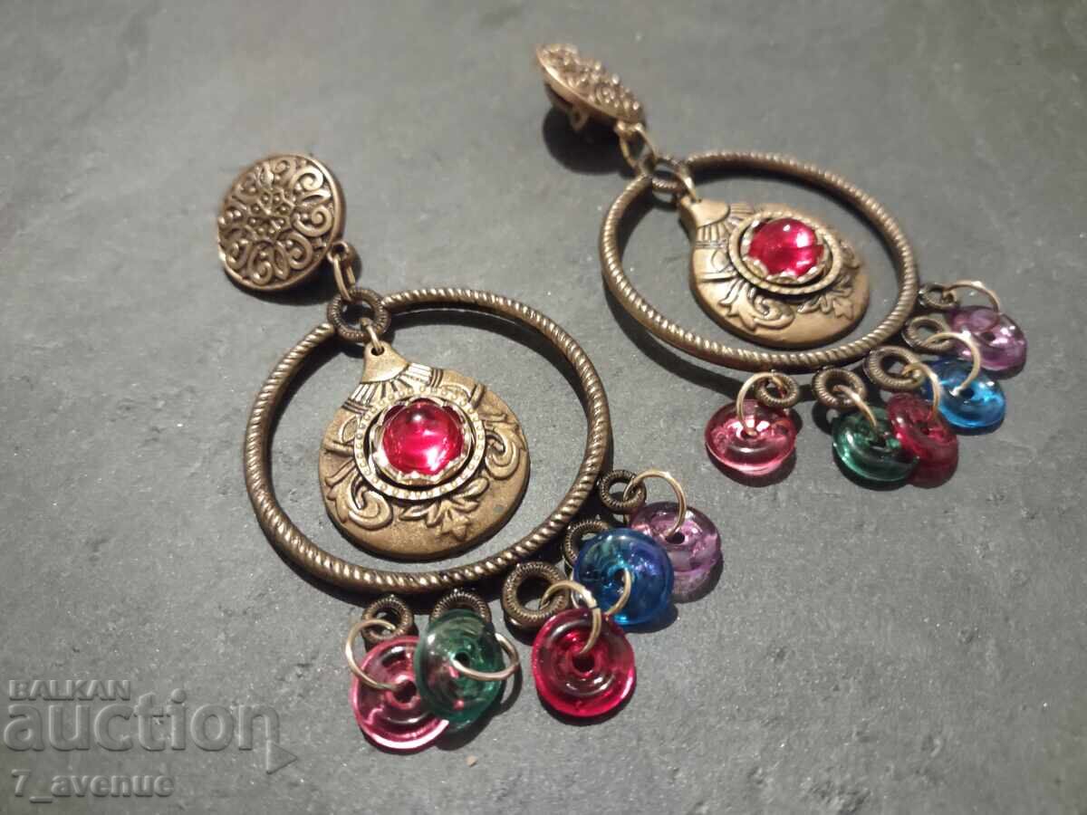 Licitație Cercei lungi ușori efectivi 14.10.25