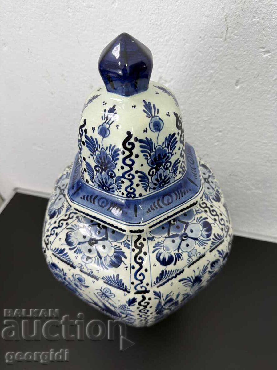 Porcelain vase / urn - Delft. No. 7481 with price 199.00 BGN | € 101.75