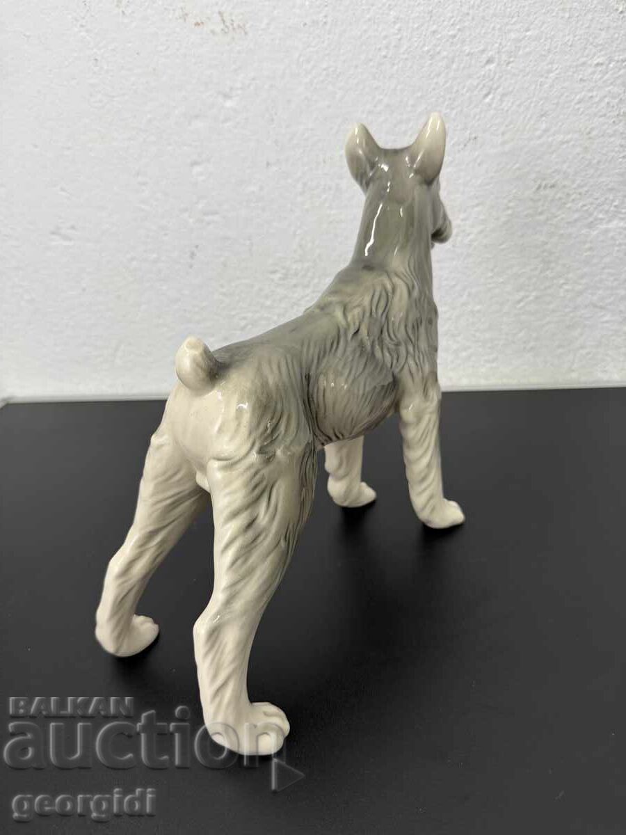 Πορσελάνινο ειδώλιο Σνάουτσερ - 5 Πορσελάνινο ειδώλιο Σνάουτσερ - 5