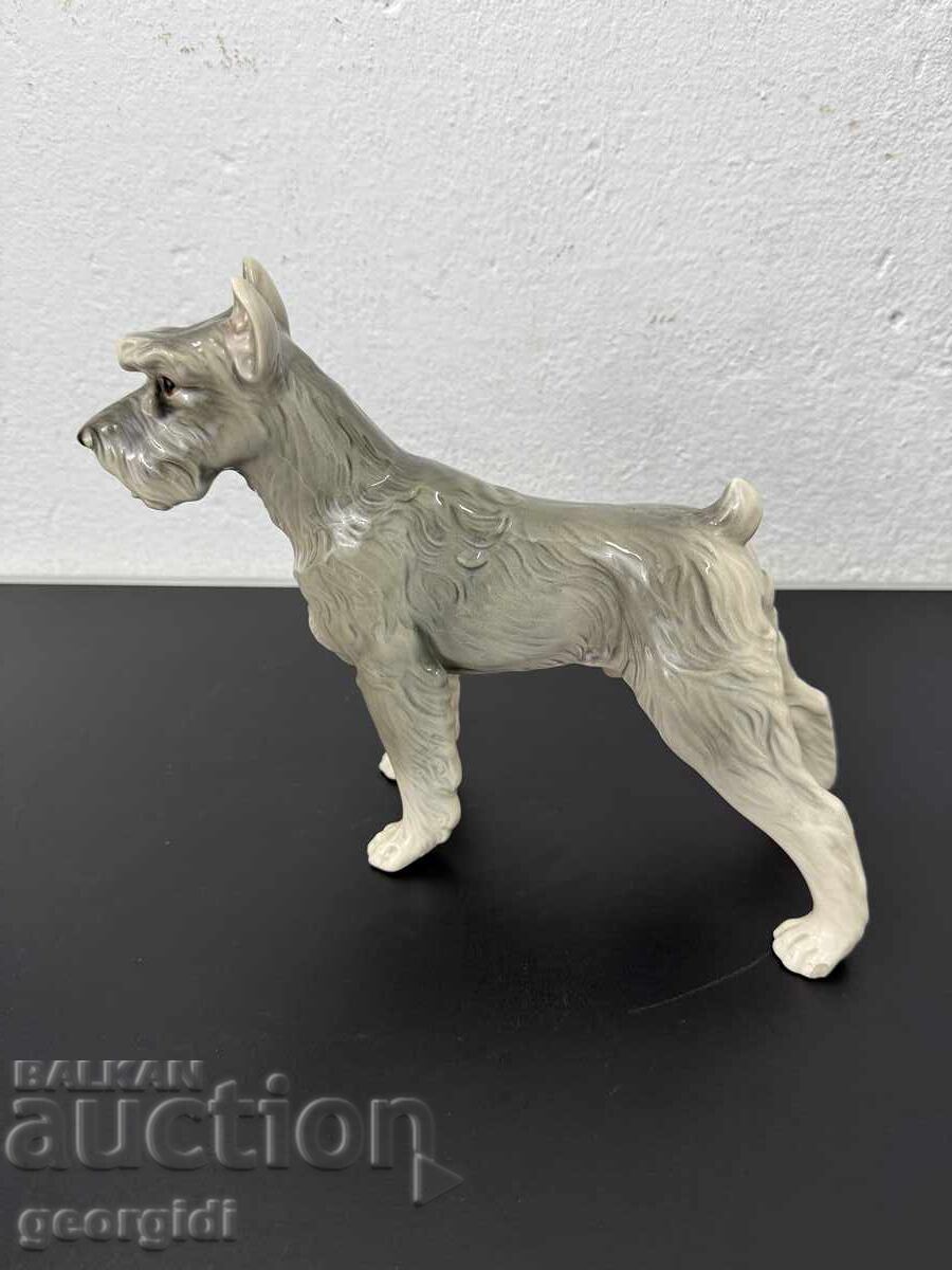 Πορσελάνινο ειδώλιο Σνάουτσερ - 7 Πορσελάνινο ειδώλιο Σνάουτσερ - 7