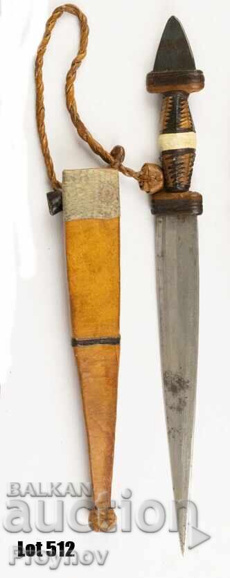 Παλιά Τουαρέγκ μαχαίρι 32εκ με τιμή 150.00 BGN | € 76.69