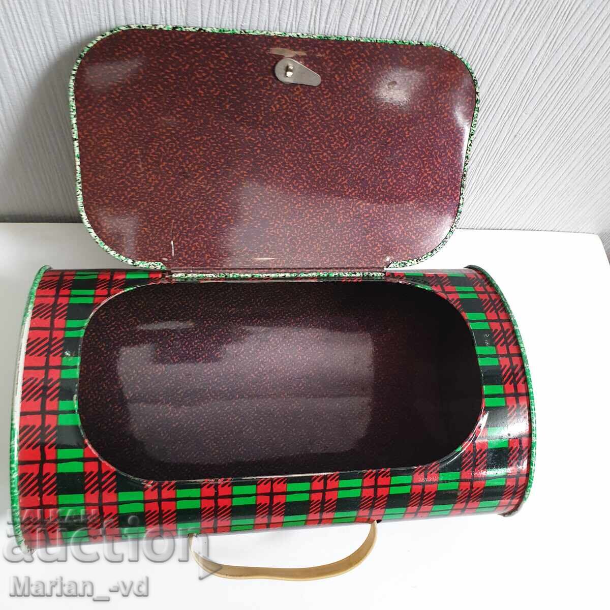 Old metal Russian box Pippi Longstocking with price 25.00 BGN | € 12.78