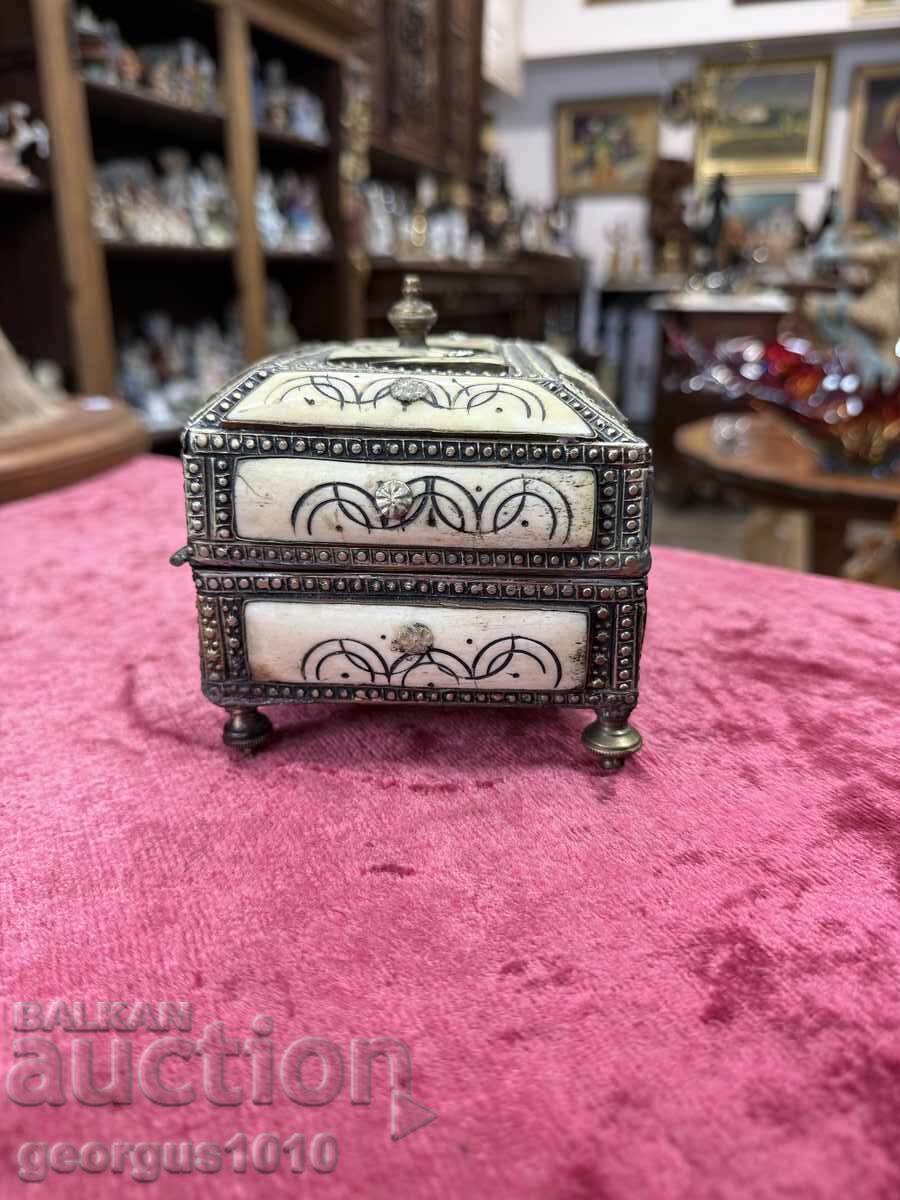 Παράδοση Παλιό κουτί κοσμημάτων №7479 Παράδοση Παλιό κουτί κοσμημάτων №7479