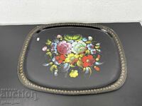 Μεγάλος ζωγραφιστός μεταλλικός δίσκος. Νο. 7489