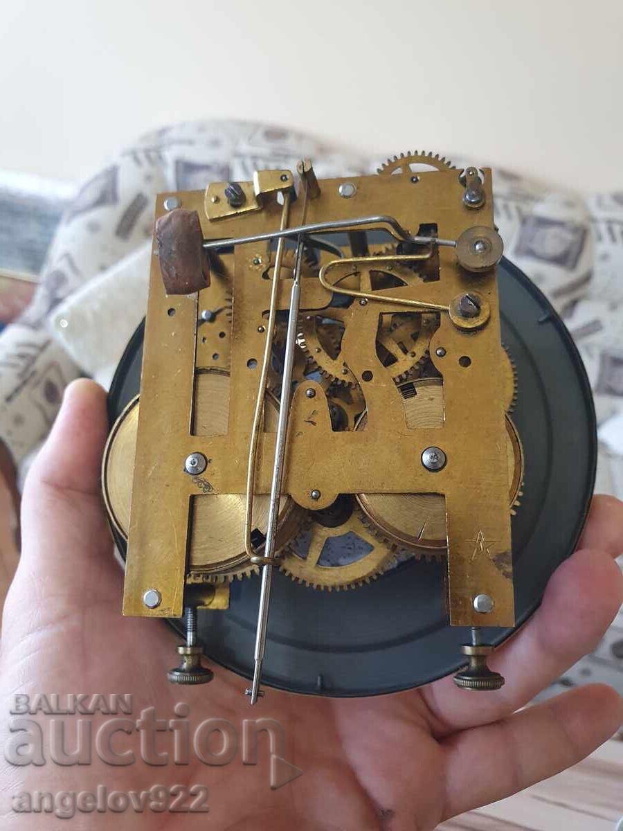 JUNGHANS Large German Wall Clock WORKING - 5 JUNGHANS Large German Wall Clock WORKING - 5