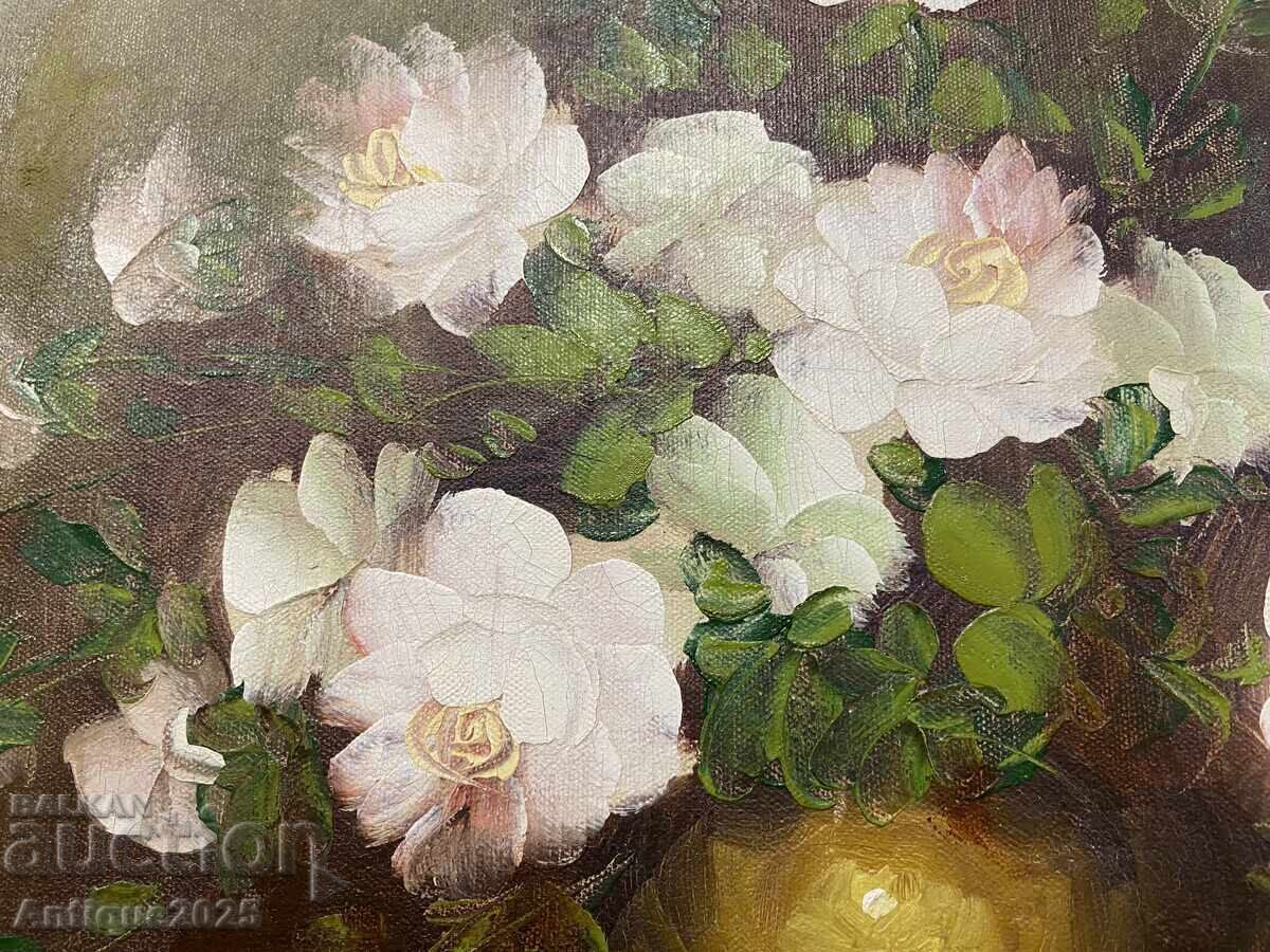 Trandafiri albi într-o vază de aur (Irene Lok) - 5