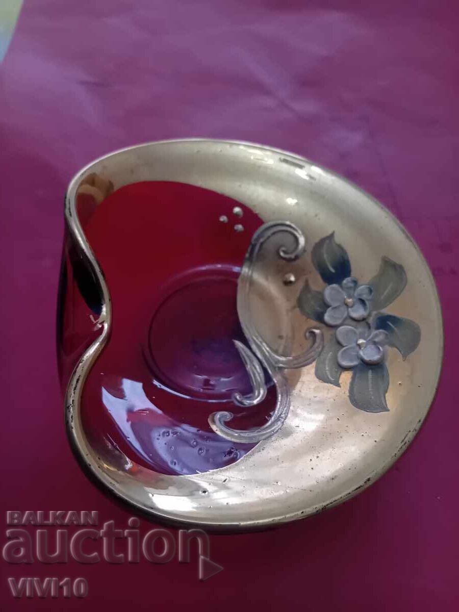 Antique plate, Murano ashtray