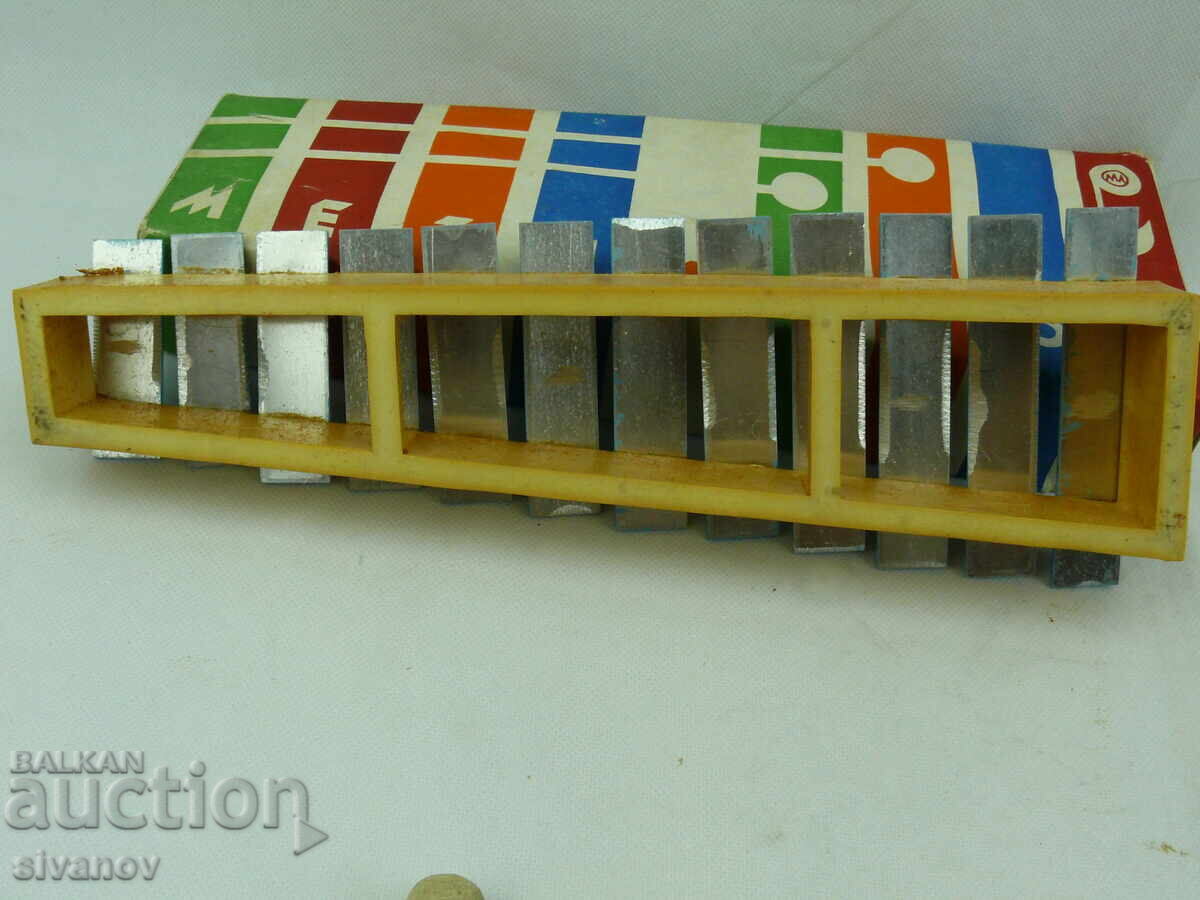 Licitație Jucărie muzicală veche metalofon xilofon #2548