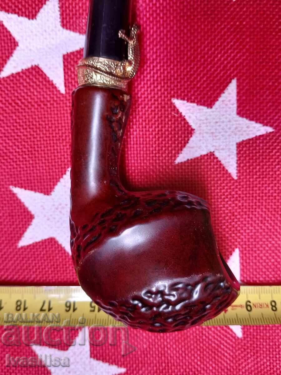 Μεγάλη όμορφη πίπα με τιμή 20.00 BGN | € 10.23