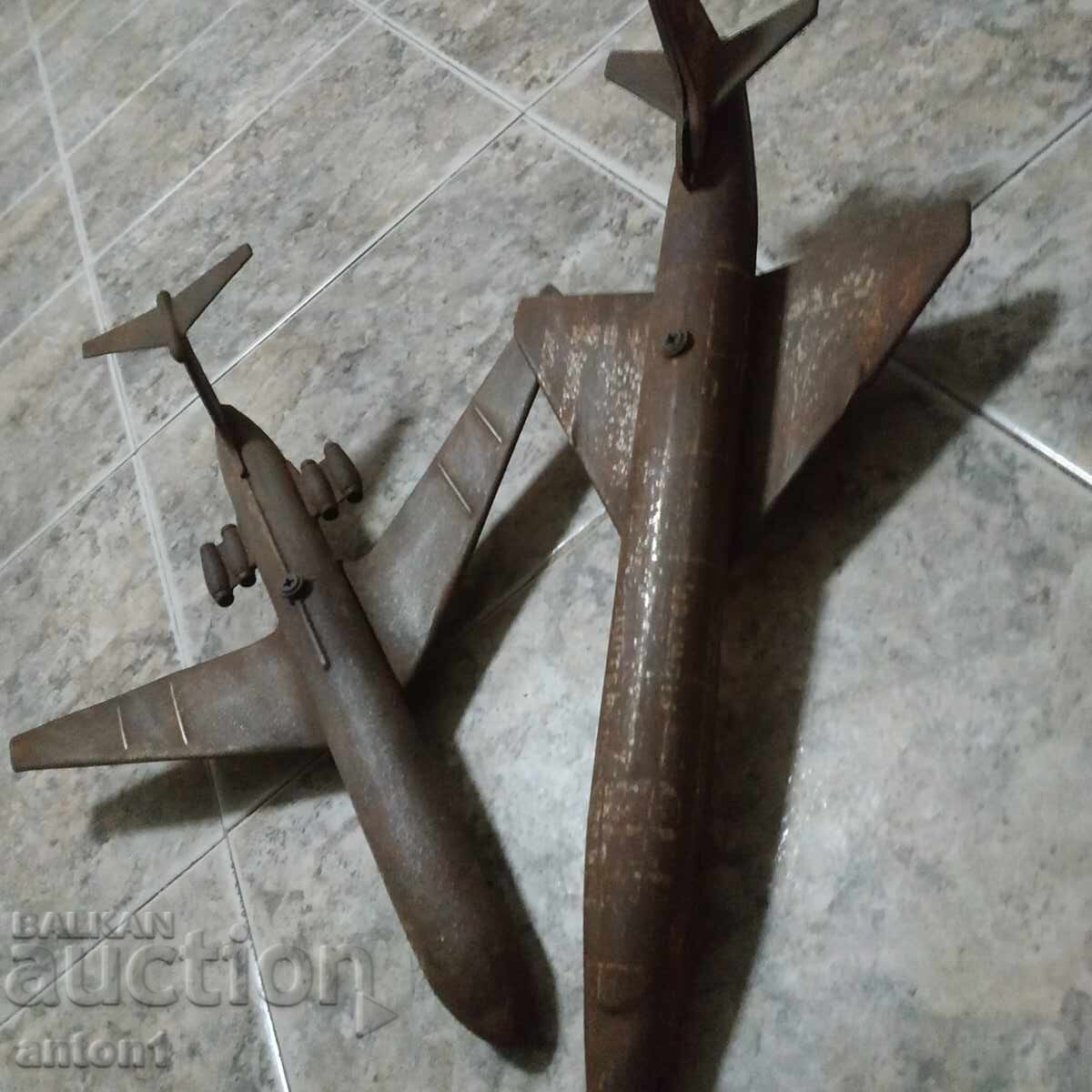 Самолетчета с цена 30.00 лв. | € 15.34 Самолетчета с цена 30.00 лв. | € 15.34