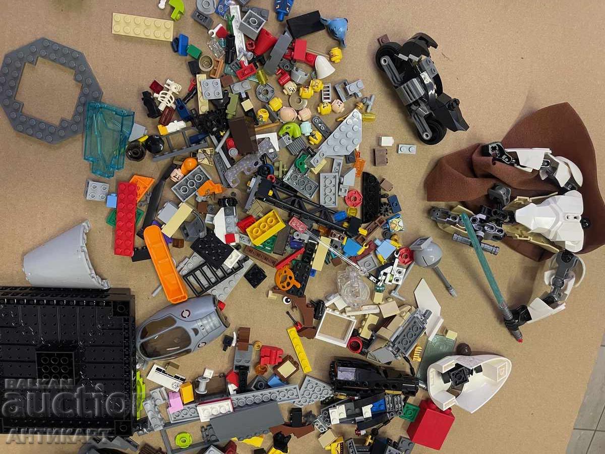 Lego building blocks for Lego constructor parts, around 1.2kg with price 39.00 BGN | € 19.94 Lego building blocks for Lego constructor parts, around 1.2kg with price 39.00 BGN | € 19.94