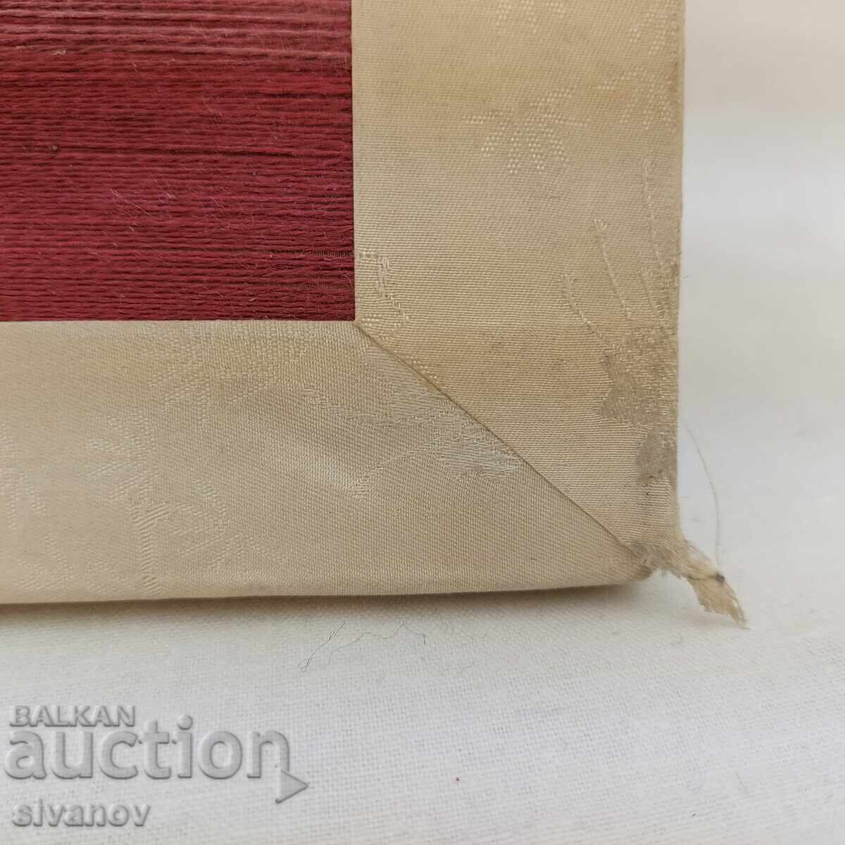 Auction Interesting embroidered tapestry picture #2571 Auction Interesting embroidered tapestry picture #2571