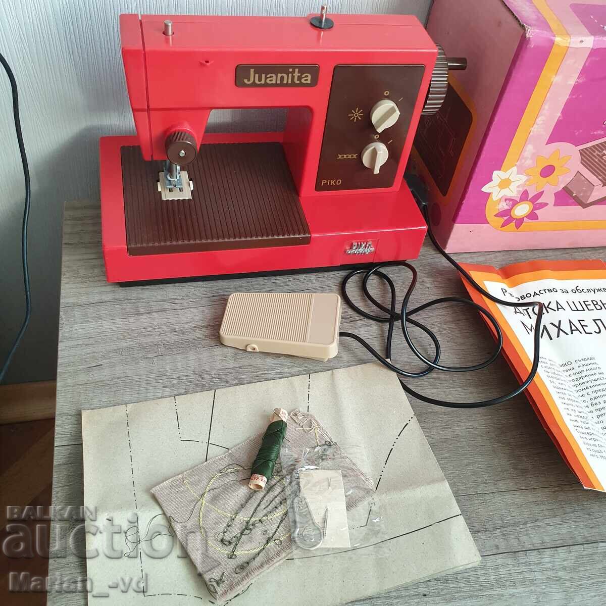 Παλιά παιδική ραπτομηχανή - PIKO - Made in GDR με τιμή 70.00 BGN | € 35.79