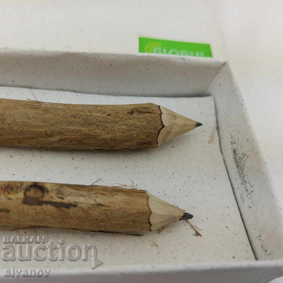 Ενδιαφέρον σετ από 2 μολύβια τεϊόδεντρου #2622 με τιμή 14.99 BGN | € 7.66 Ενδιαφέρον σετ από 2 μολύβια τεϊόδεντρου #2622 με τιμή 14.99 BGN | € 7.66