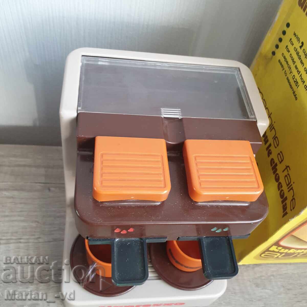 Licitație Mașină de cafea și espresso veche DDR Licitație Mașină de cafea și espresso veche DDR