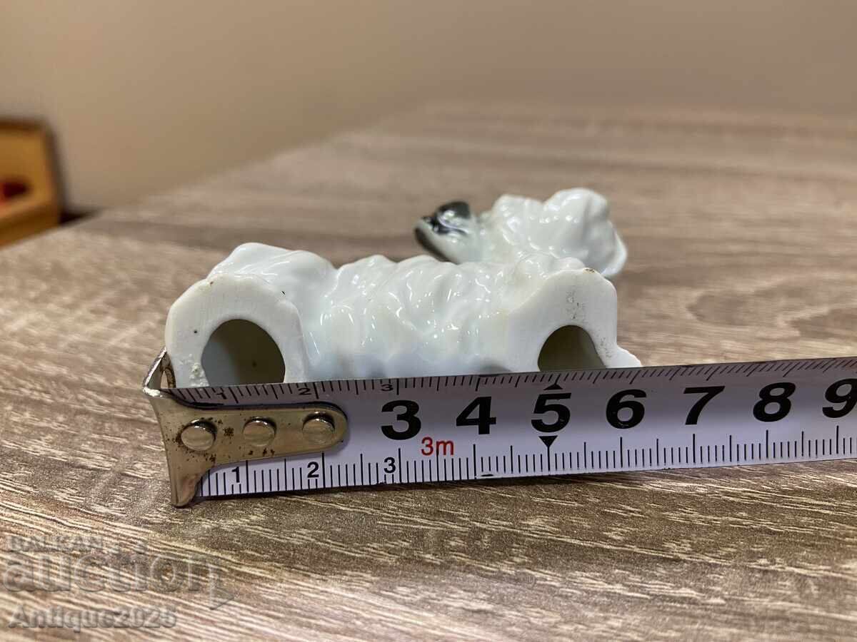 Statuetă veche „Terrierul curios” Germania - 6 Statuetă veche „Terrierul curios” Germania - 6