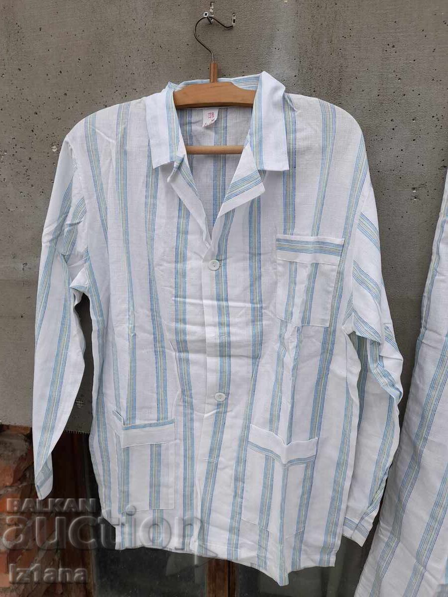 Auction Old men's pajamas Auction Old men's pajamas