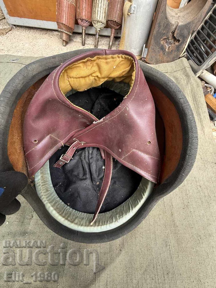 Parachute Assault Helmet - 5 Parachute Assault Helmet - 5