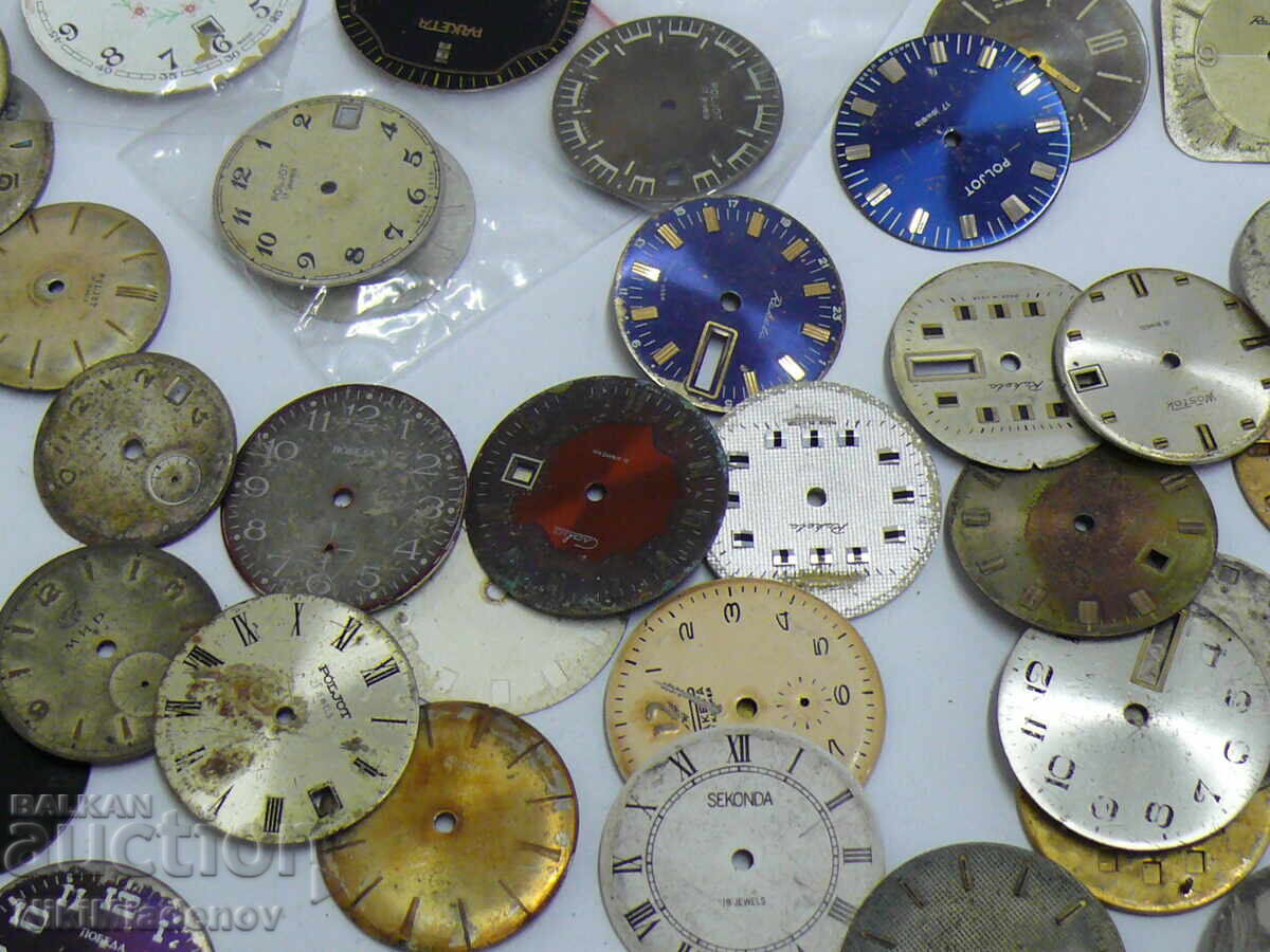 Лот Съветски циферблати за ръчни часовници - 5 Лот Съветски циферблати за ръчни часовници - 5