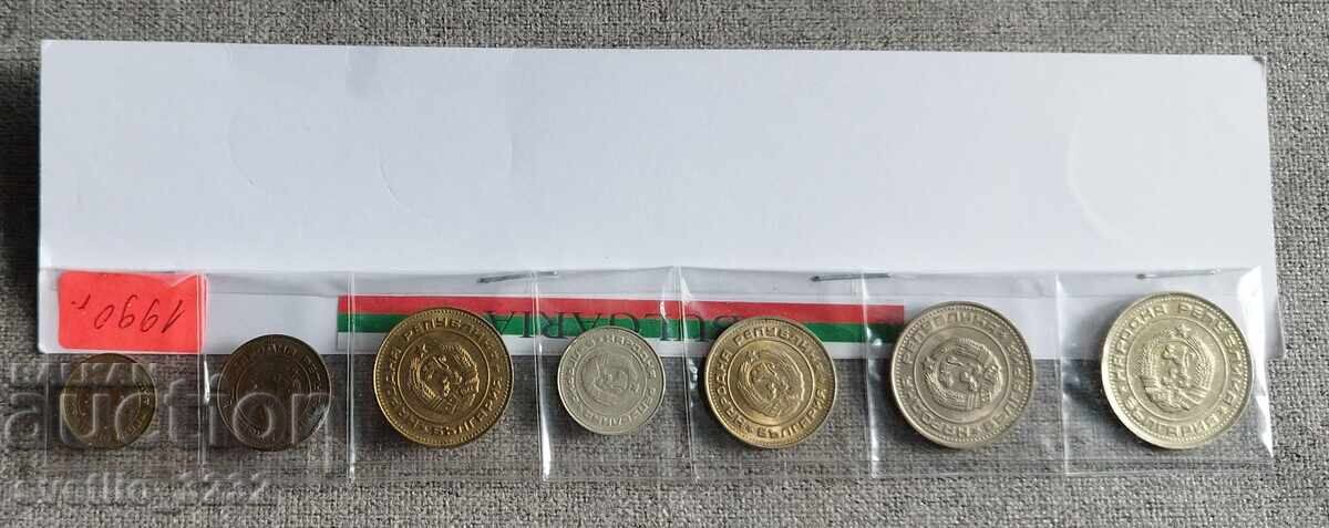 Lot 1990 Bulgaria cu preț 20.00 BGN | € 10.23 Lot 1990 Bulgaria cu preț 20.00 BGN | € 10.23