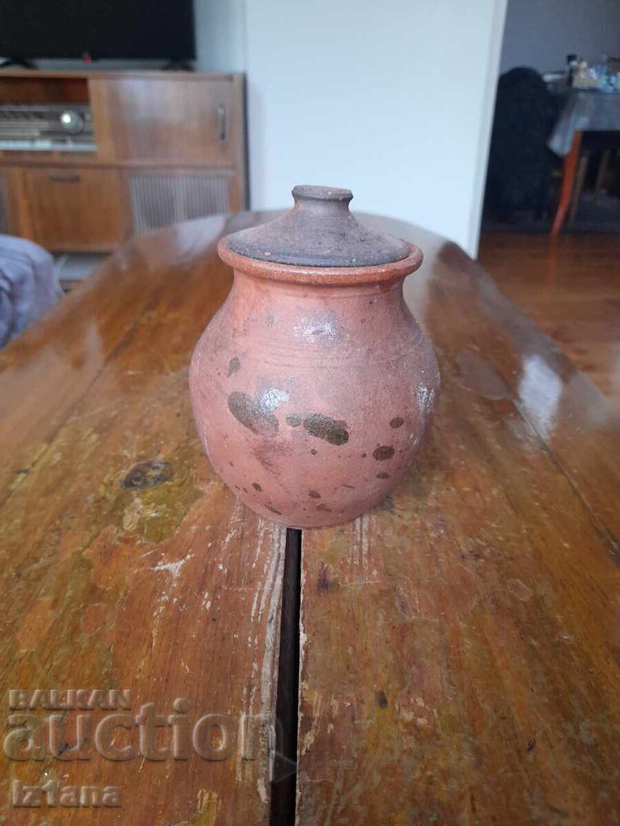 Старинно керамично гърне с цена 27.00 лв. | € 13.80 Старинно керамично гърне с цена 27.00 лв. | € 13.80