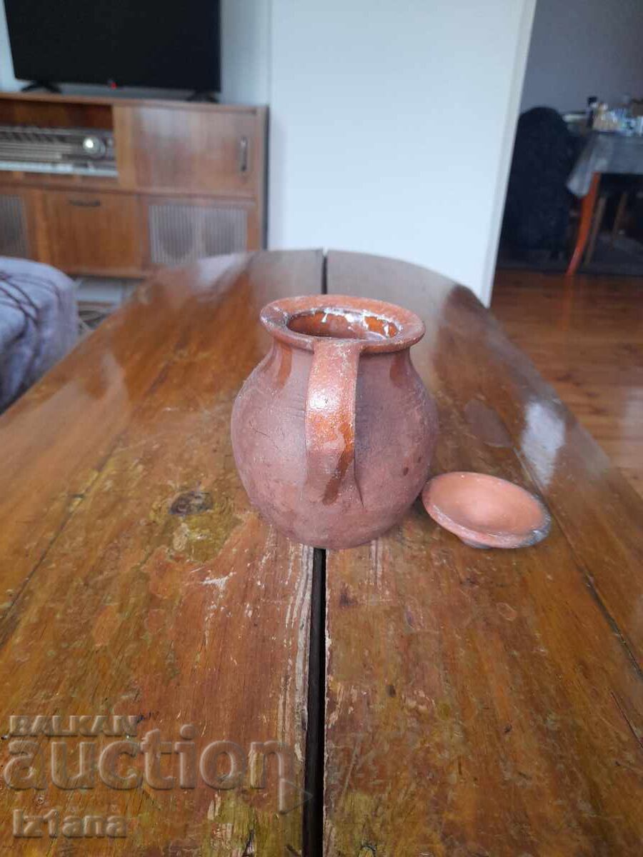 Доставка на Старинно керамично гърне Доставка на Старинно керамично гърне