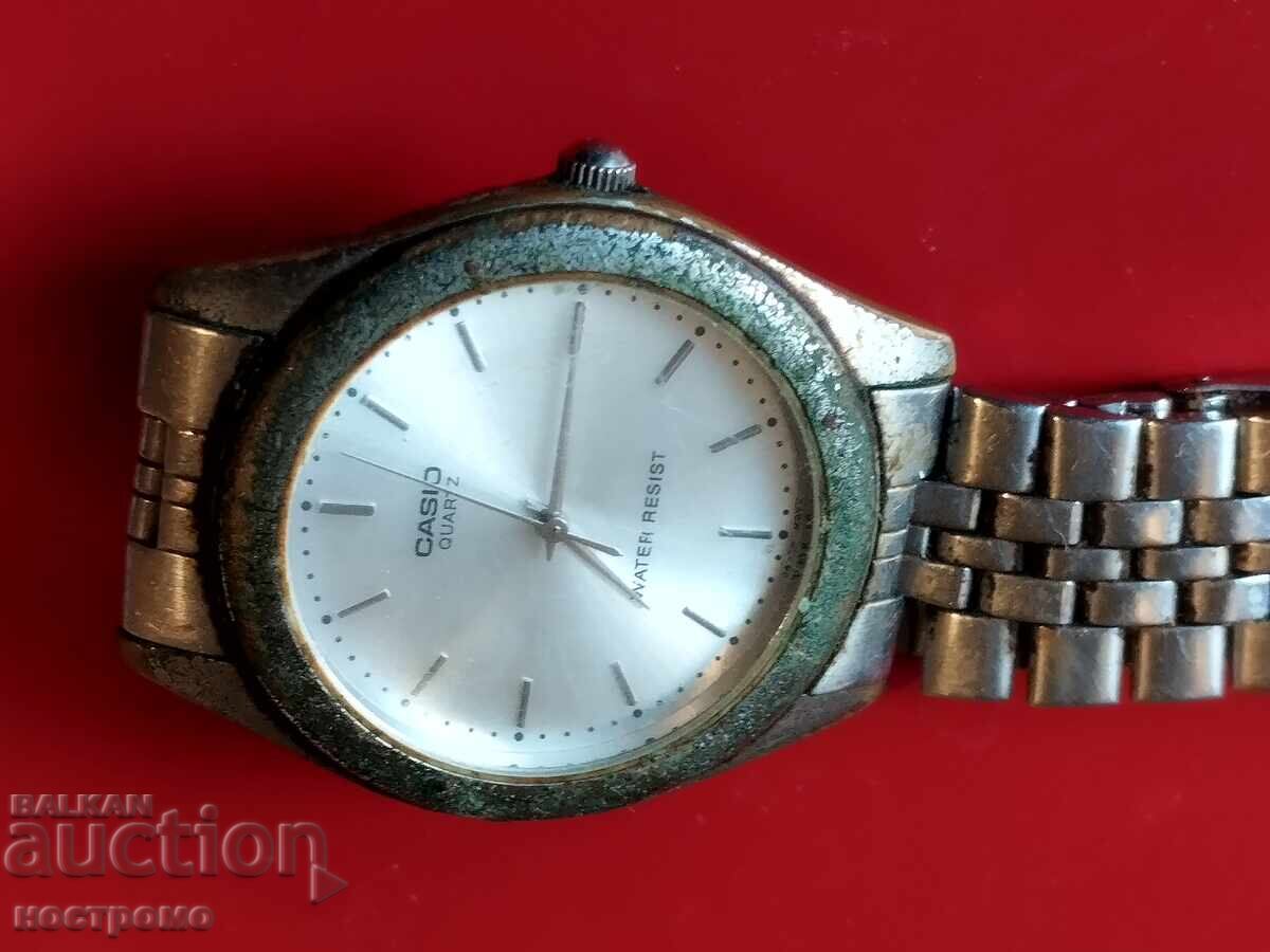 Аукцион Касио - Кварцов часовник - А 5786 Аукцион Касио - Кварцов часовник - А 5786