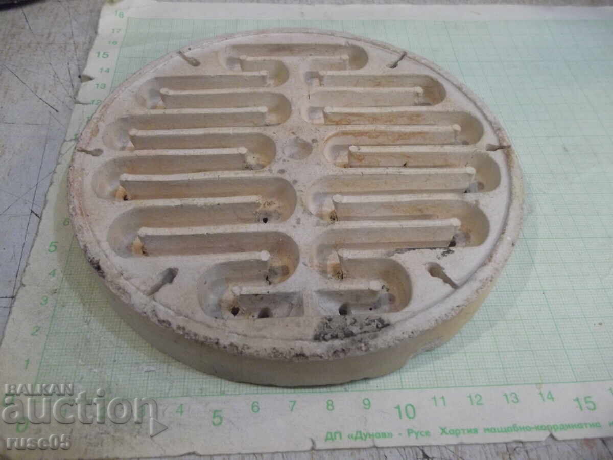 Плоча шамотна за стар котлон с открит реотан нова с цена 10.00 лв. | € 5.11 Плоча шамотна за стар котлон с открит реотан нова с цена 10.00 лв. | € 5.11