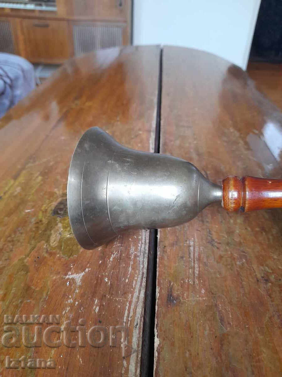 Licitație Clopoțel de școală