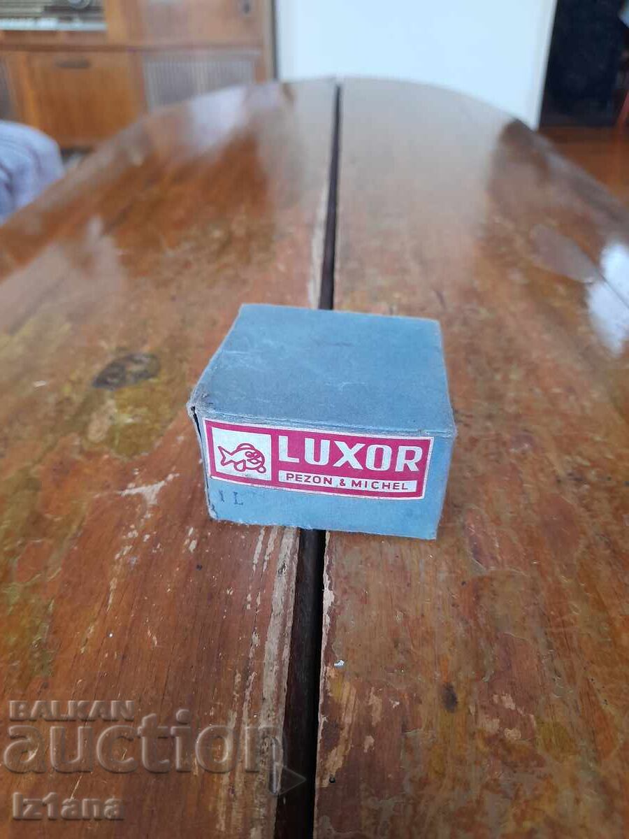Veche bobină de rezervă pentru mulinetă Luxor