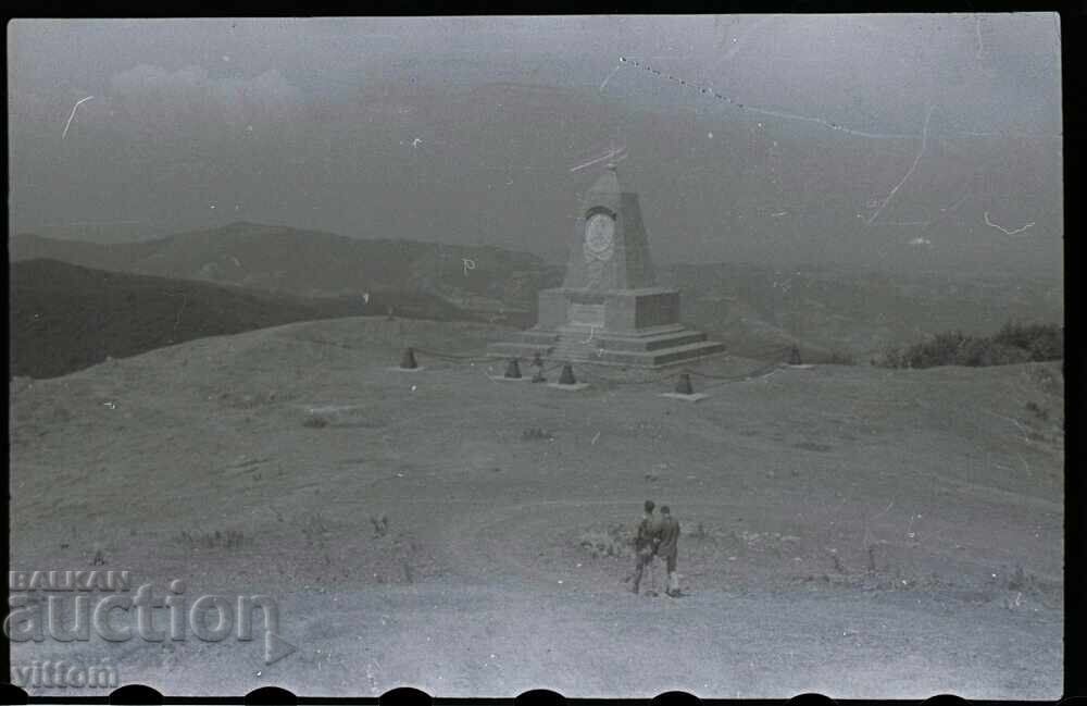 Шипка 6 негатива мотор оригинални снимки 30те години с цена 50.00 лв. | € 25.56