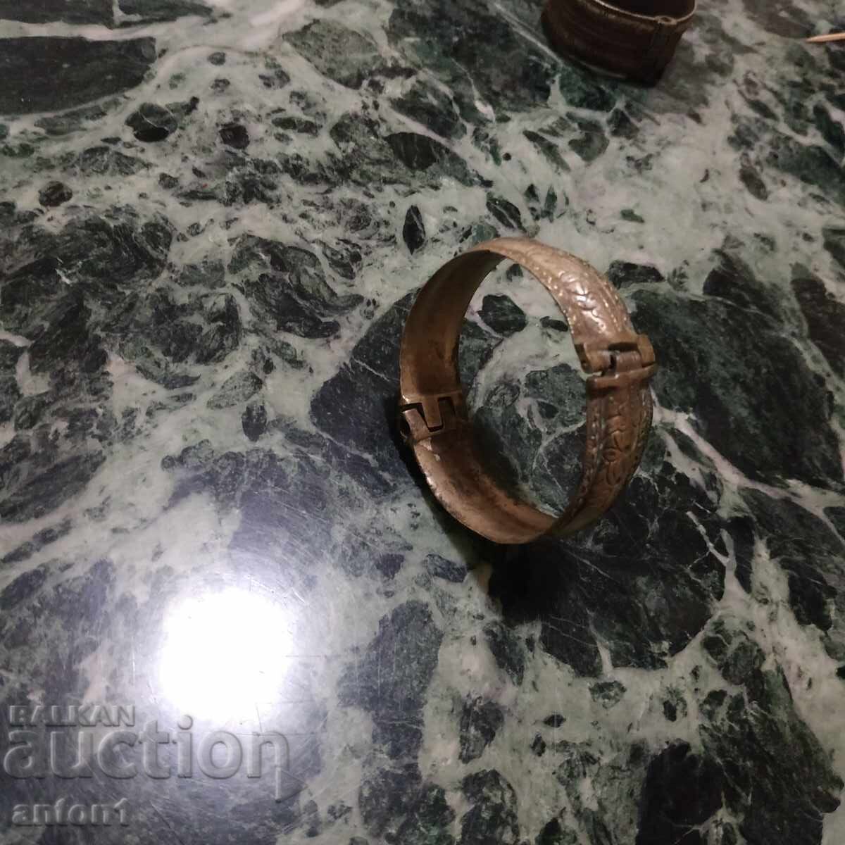 Παράδοση Grivna sachan (in Greek letters)