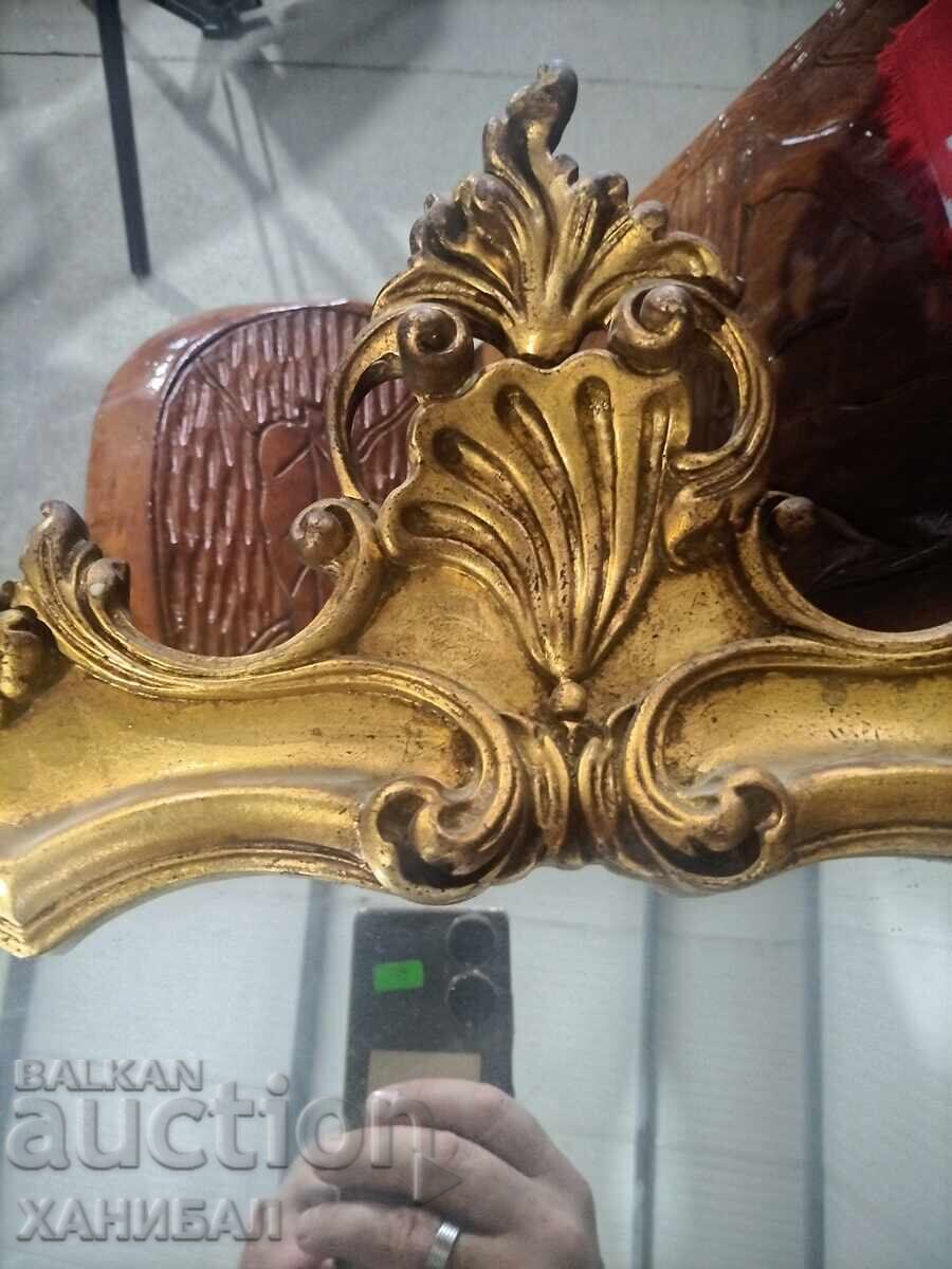 OGLINDĂ BAROCĂ MARE, EXCELENTĂ cu preț 250.00 BGN | € 127.82