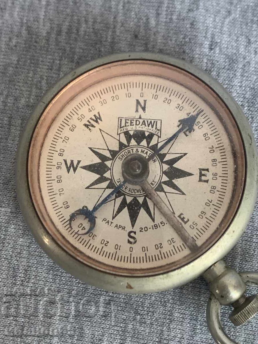 Old antique compass Leedawl, 1915 with price 80.00 BGN | € 40.90 Old antique compass Leedawl, 1915 with price 80.00 BGN | € 40.90