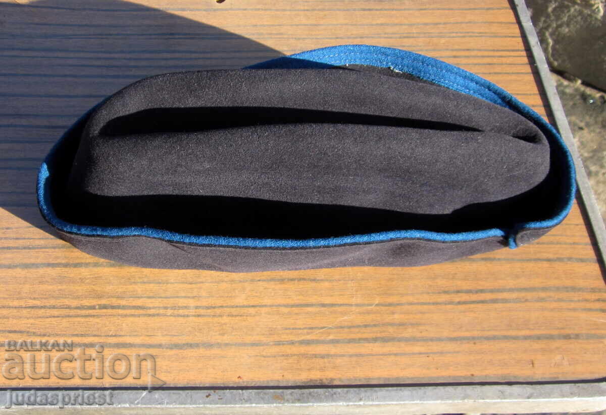 Παλιό Βουλγάρικο καπέλο αεροσυνοδού από την BGA Balkan - 5 Παλιό Βουλγάρικο καπέλο αεροσυνοδού από την BGA Balkan - 5