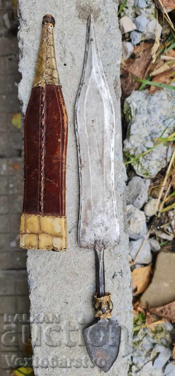 CUȚIT-PUMNAL DE VÂNĂTOARE AFRICAN-BZC - 6 CUȚIT-PUMNAL DE VÂNĂTOARE AFRICAN-BZC - 6