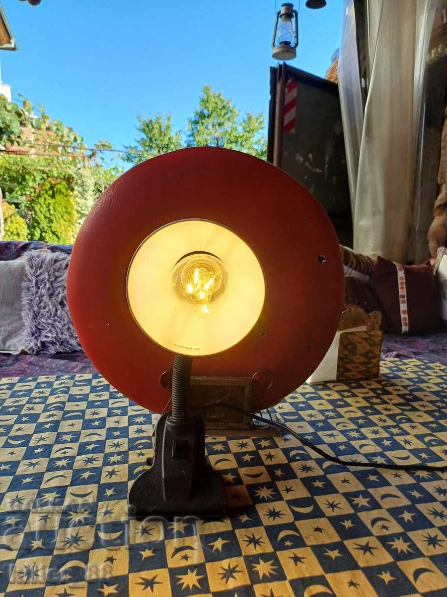 Licitație Lampă metalică cu clemă