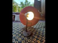 Παλιό μεταλλικό λειτουργικό λαμπτήρα