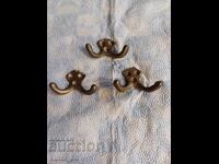 Стари бронзови закачалки