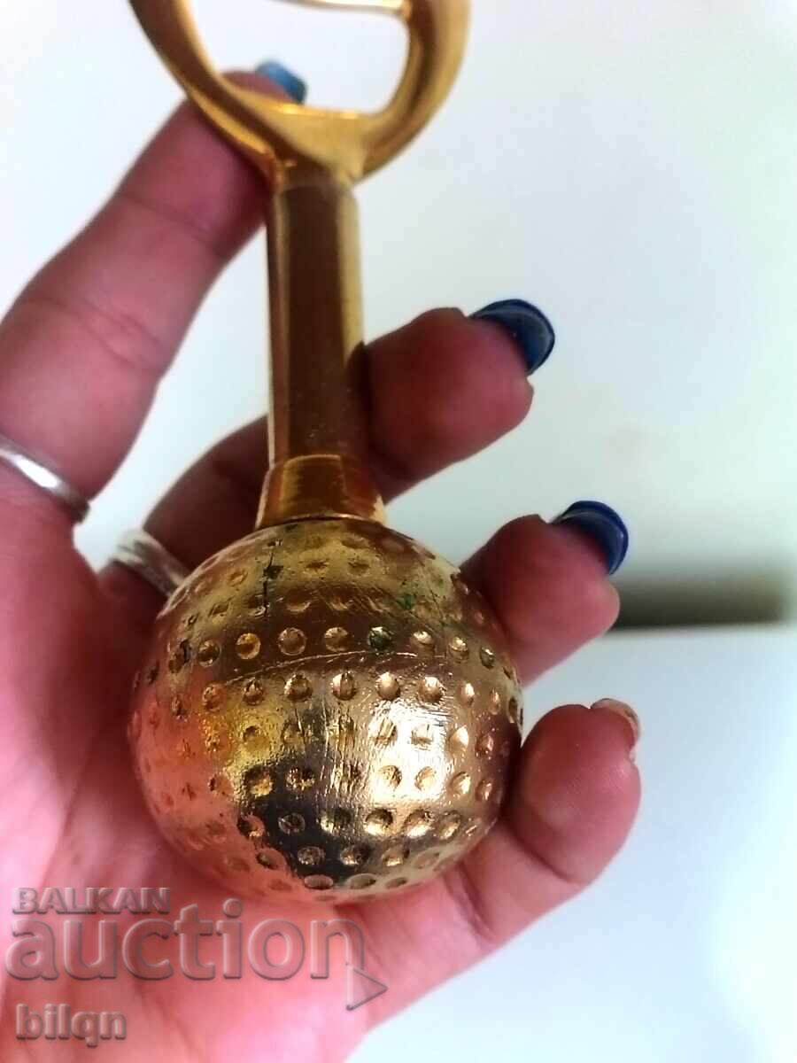 Доставка на Рядка Колекционерска Отварачка - Топка За Голф