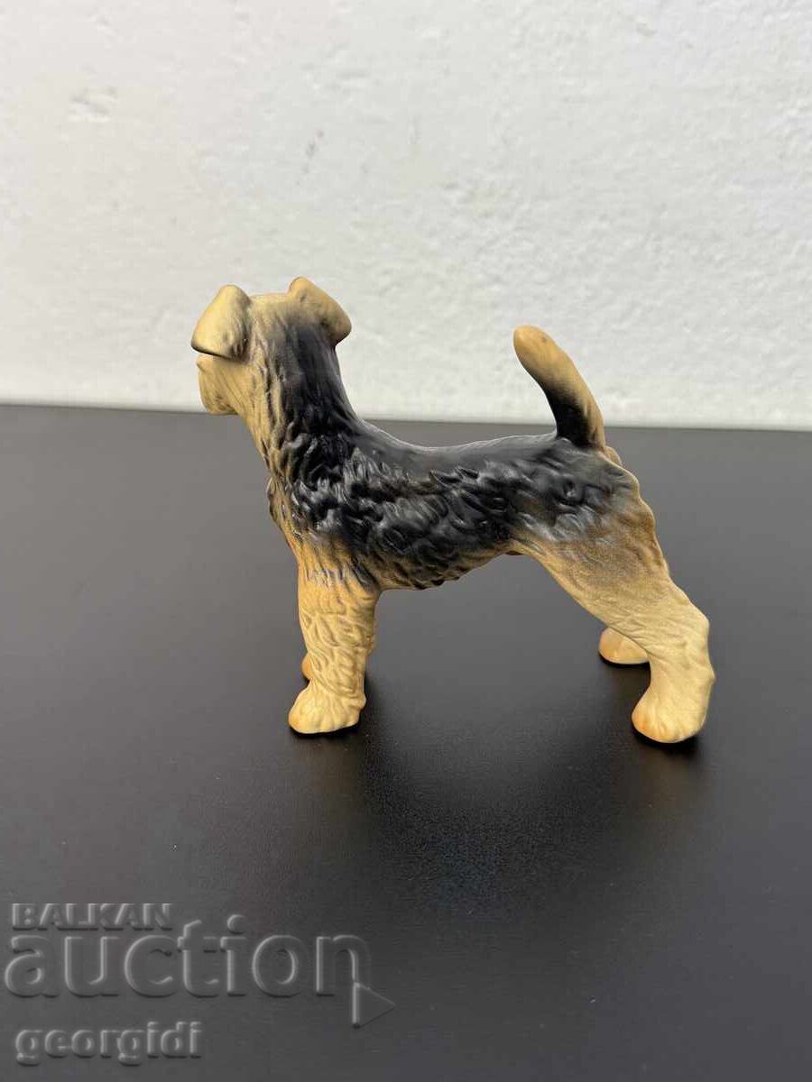 Delivery of Porcelain figurine of an Airedale Terrier Goebel. No. 7501