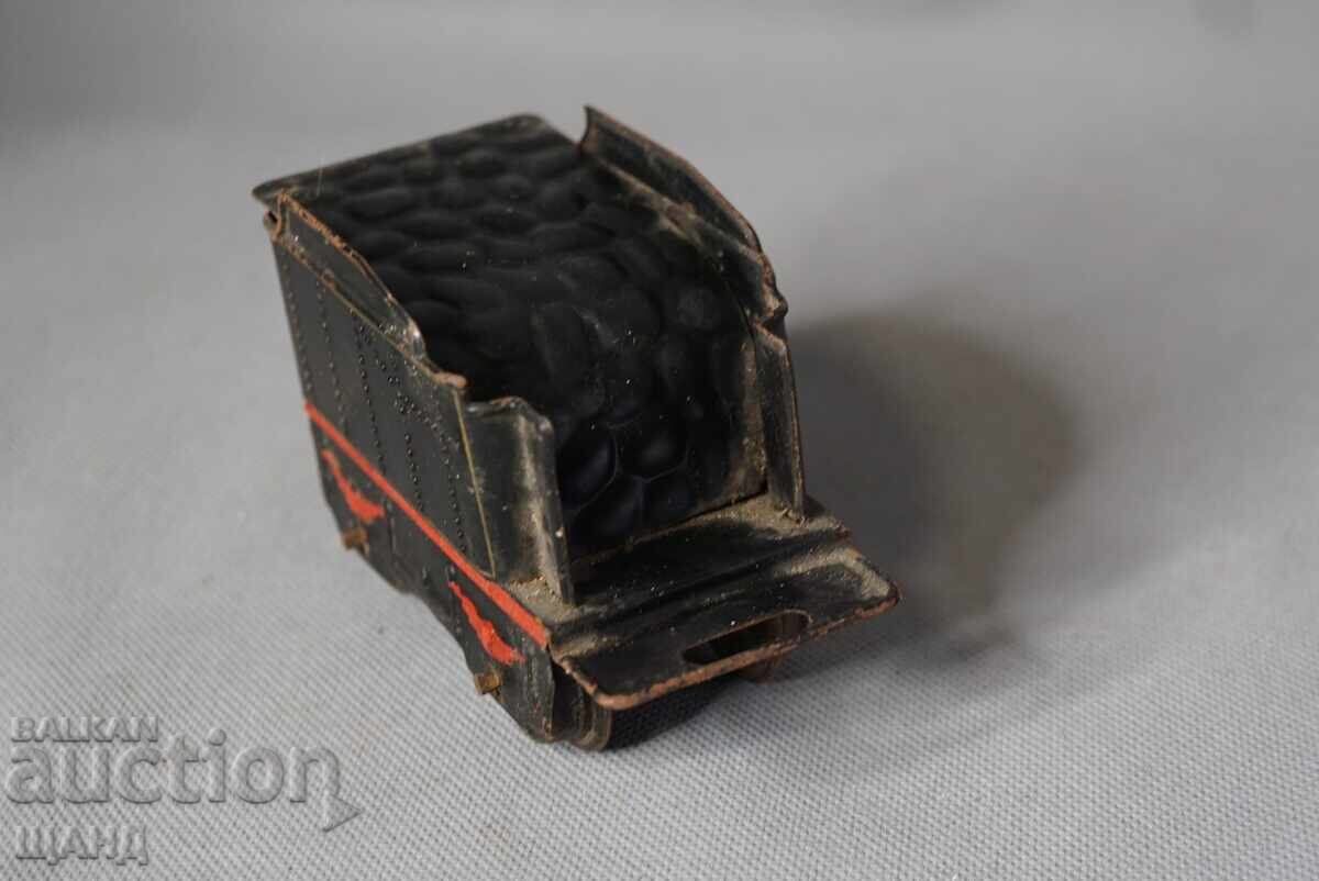 Δημοπρασία Παλιό Γερμανικό μεταλλικό παιχνίδι από λαμαρίνα, μοντέλο βαγόνι Δημοπρασία Παλιό Γερμανικό μεταλλικό παιχνίδι από λαμαρίνα, μοντέλο βαγόνι