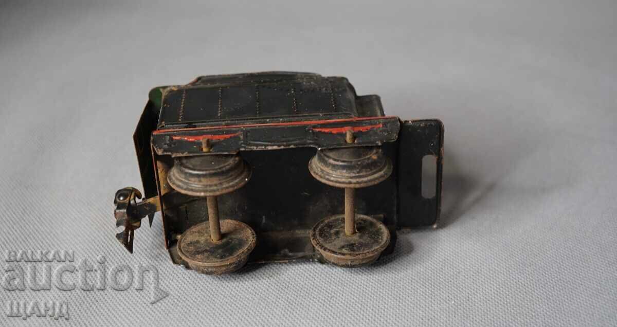 Παλιό Γερμανικό μεταλλικό παιχνίδι από λαμαρίνα, μοντέλο βαγόνι - 5 Παλιό Γερμανικό μεταλλικό παιχνίδι από λαμαρίνα, μοντέλο βαγόνι - 5